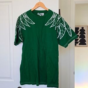 Evolution in design green embroidered shirt xl